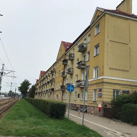 Marymont Metro Apartment Varşovia Exterior foto